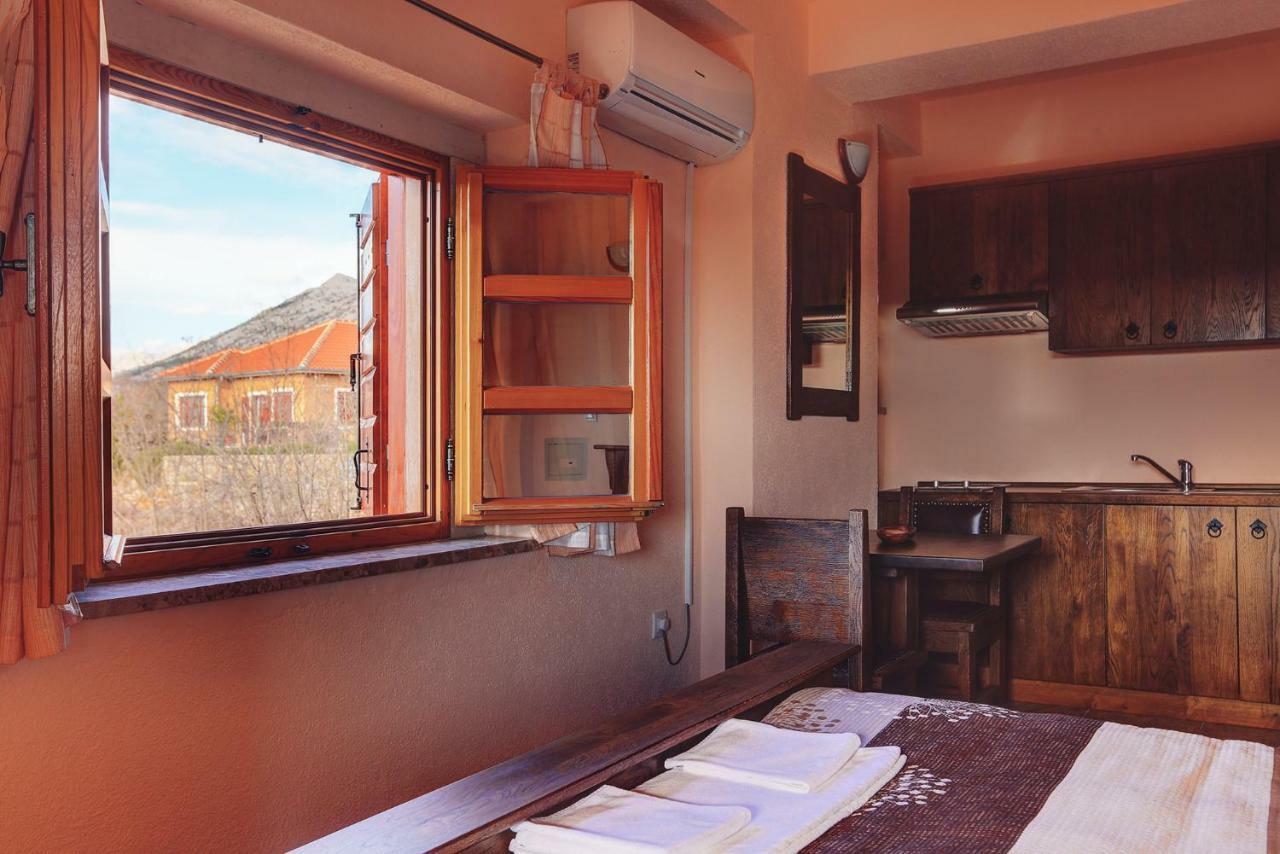 Apartmani I Sobe Dinko Starigrad Paklenica Eksteriør bilde